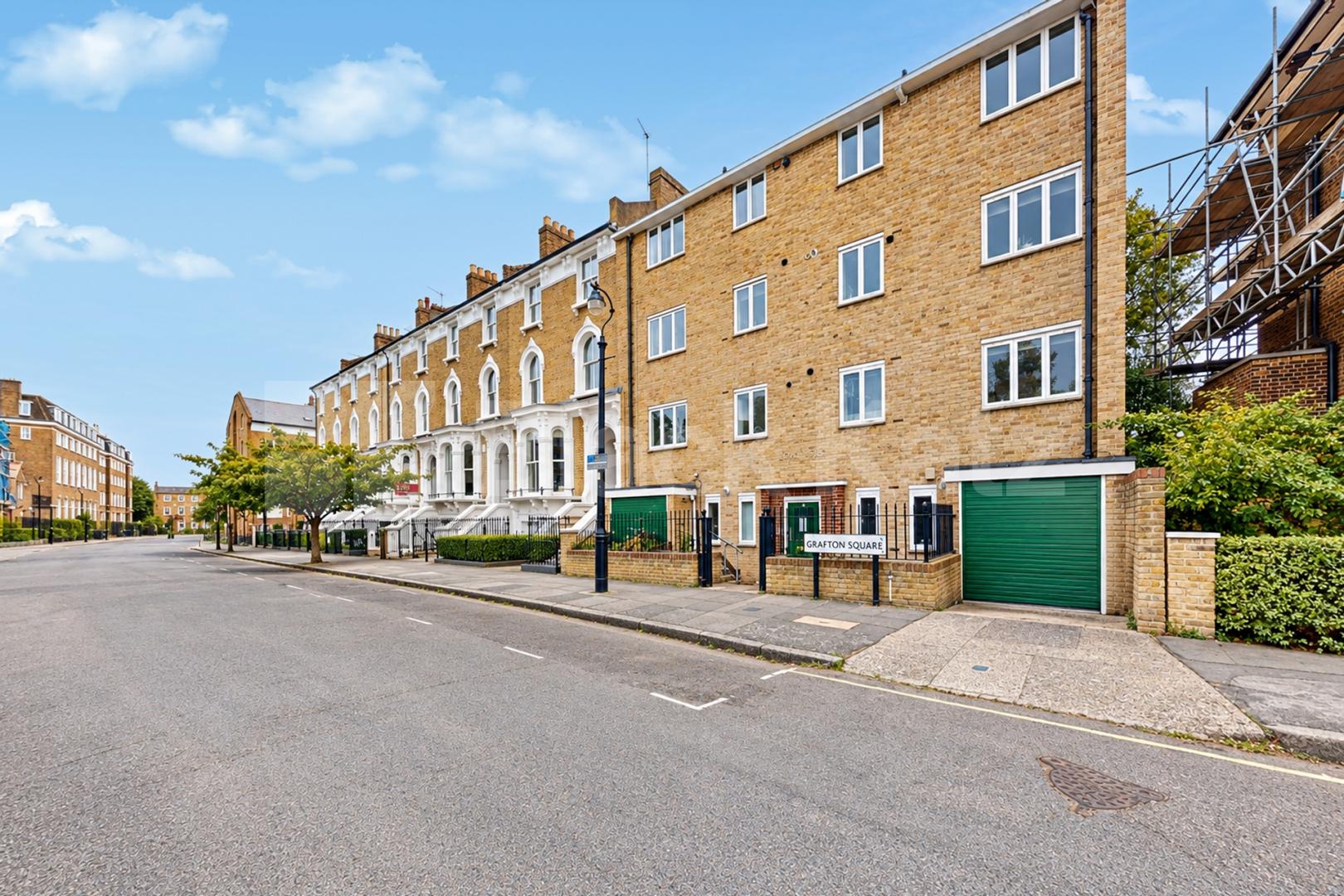 Flooded with natural light & boasting size, quality & location  Grafton Square, Clapham 